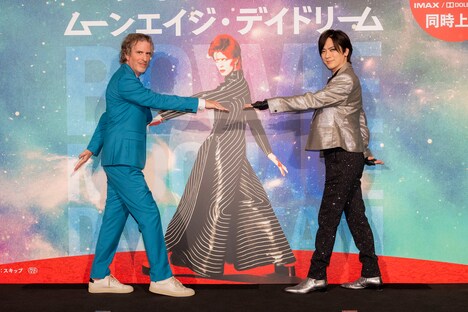 ブレット・モーゲン監督とDAIGO。