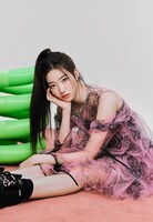 昨年、ブランドミューズ就任時に公開されたKAZUHAのビジュアル。