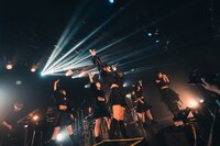 「INUWASI Tokyo Oneman Tour〝 N 〟」の様子。