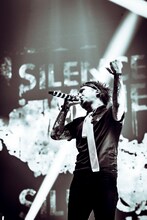 MAH（Vo / SiM）（撮影：コシバタツキ）