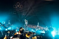 SiM（撮影：コシバタツキ）