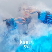 JUNNA「Dear」初回限定盤ジャケット