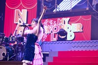 「東山奈央 5th ANNIVERSARY TOUR『Welcome to MY WONDERLAND』」の様子。