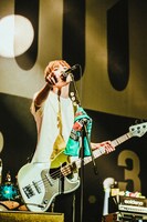 GEN（B, Vo / 04 Limited Sazabys）（撮影：ヤマダマサヒロ）