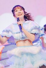 真中まな（撮影：ヨシモリユウナ）