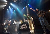 「lyrical school one man live 2023 NEW WORLD」の様子。