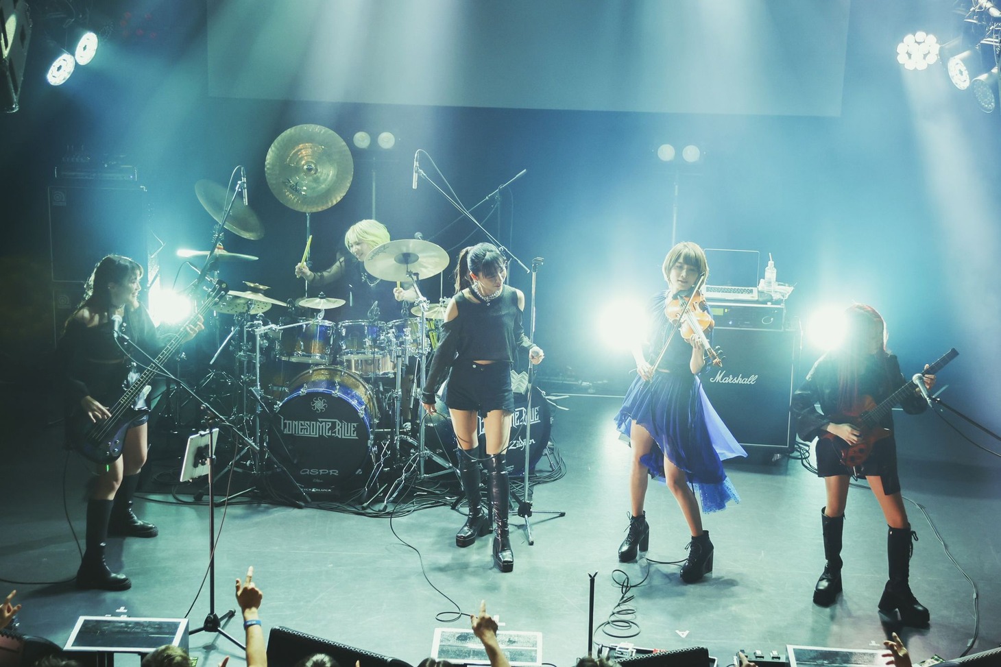 Lonesome_Blue「Zero Gravity ～1st ワンマン LIVE～」東京・Veats Shibuya公演の様子（撮影：大川晋児）