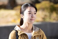 映画「夜明けのすべて」より、上白石萌音演じる藤沢美紗。(c)瀬尾まいこ / 2024「夜明けのすべて」製作委員会