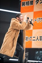 ジャスチャーがまったく伝わらずあたふたする風見和香。