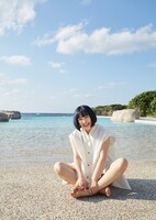 「柏木ひなたカレンダー2023.4 - 2024.3」より。(c)SDP