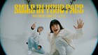 松本千夏がLITTLE迎えたコラボ曲MV公開、原曲MVをオマージュしたシーンにも挑戦
