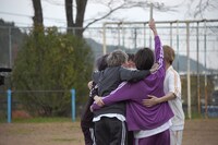 リレー対決の様子。