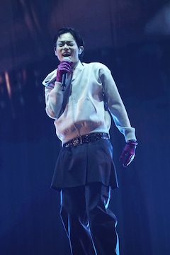 菅田将暉の念願叶う、Creepy Nutsとアルピー平子も駆けつけた初の 
