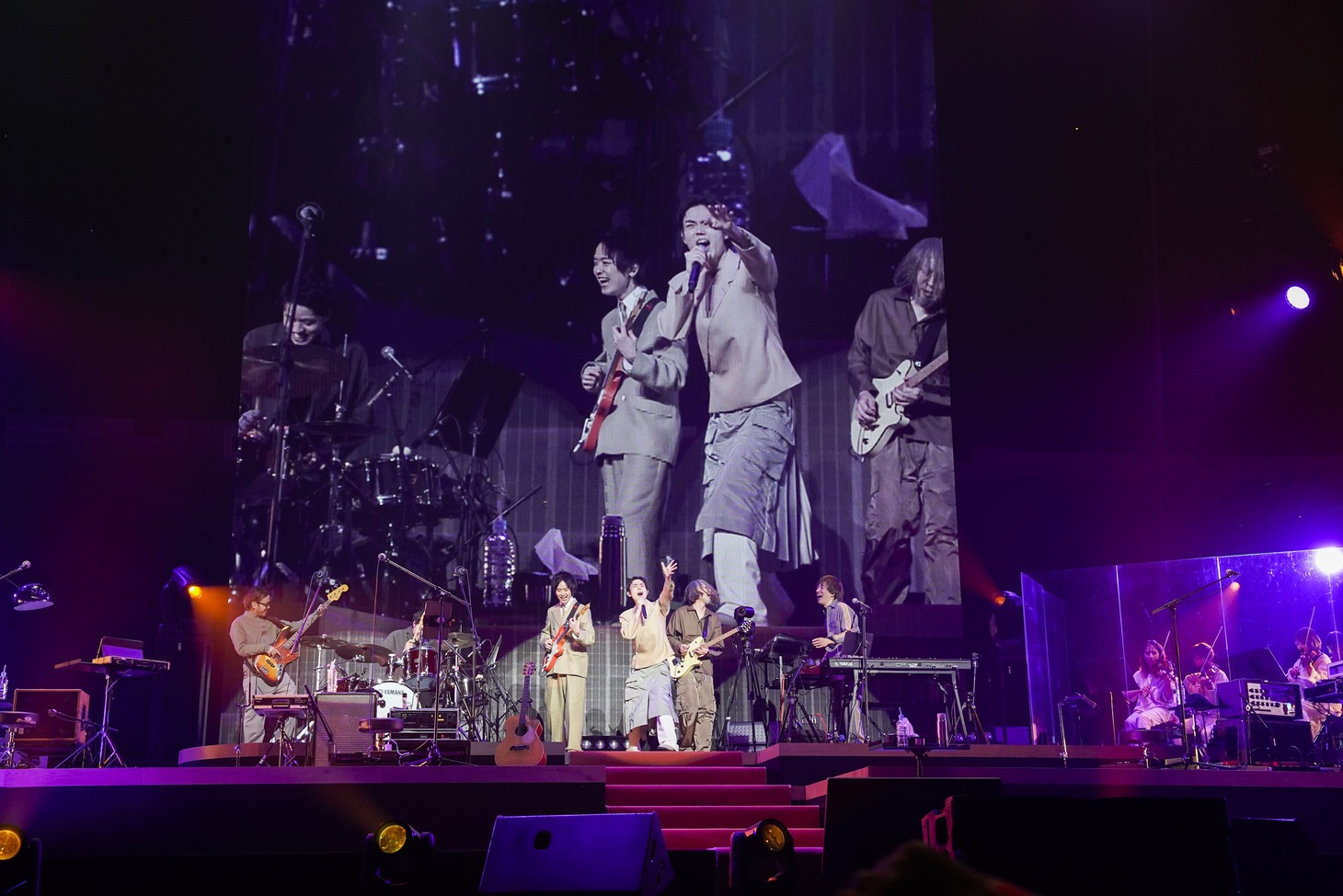 「菅田将暉 LIVE TOUR 2022 “クワイエットジャーニー”」東京・日本武道館公演の様子。（撮影：上飯坂一）