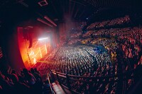 リナ・サワヤマ「HOLD THE GIRL TOUR 2023」東京・東京ガーデンシアター公演の様子。（Photo by Sotaro Goto）