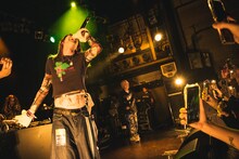 STARKIDSのライブの様子。（撮影：ハタサトシ）