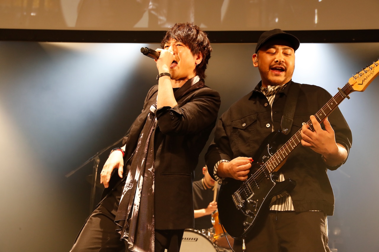 SURFACEデビュー25周年ライブ開催、メンバーによるお部屋訪問付き宿泊プランも