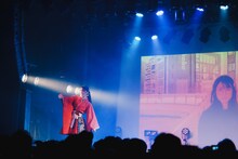 茜空（ukka）（撮影：高田メタル）