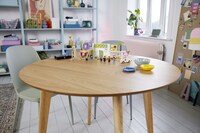 「レゴ アイデア BTS Dynamite」より。(c)2023 The LEGO Group. (c)BIGHIT MUSIC & HYBE. All Rights Reserved.