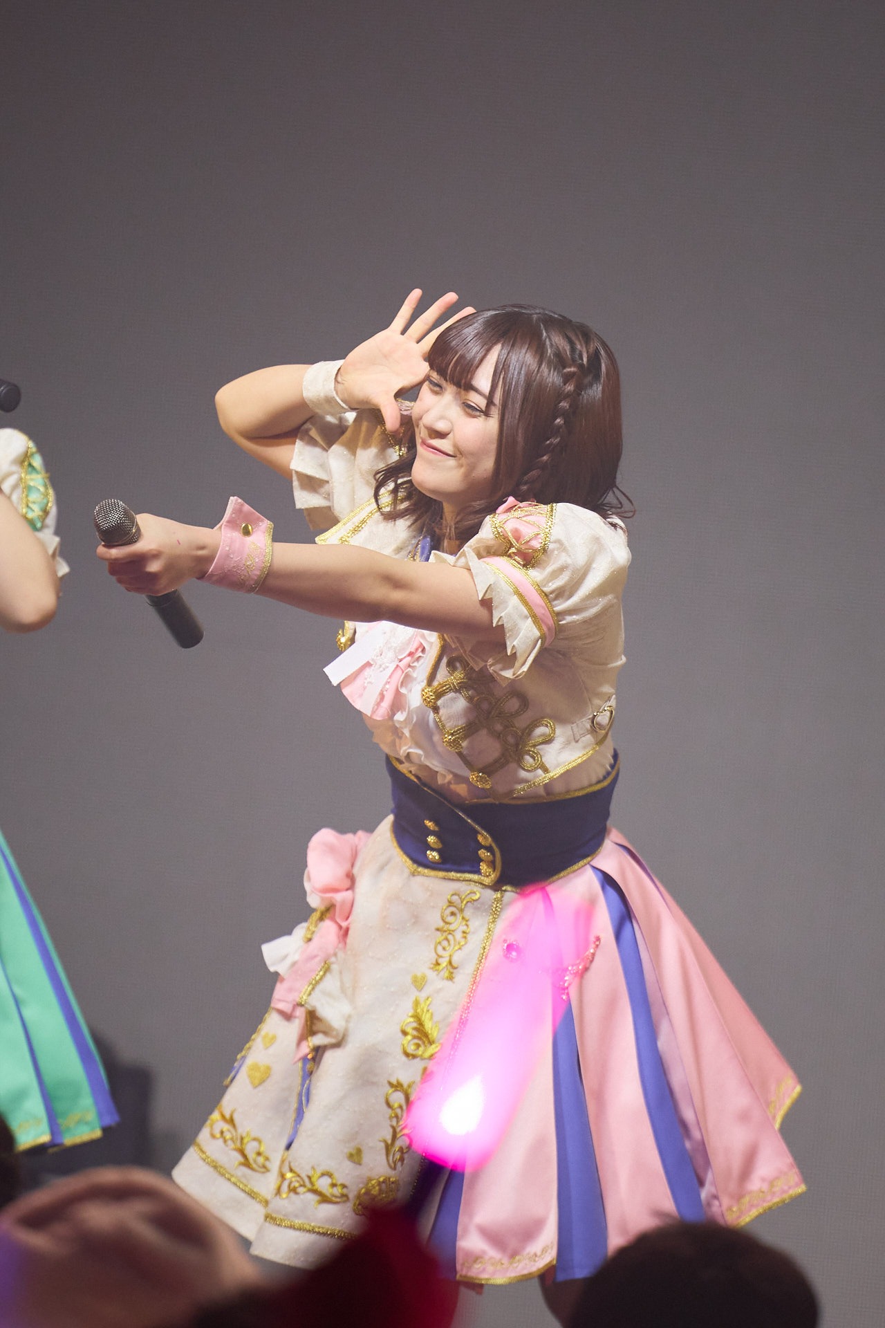 ​藍波ももか