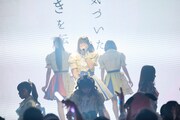 「iSPY 1st Anniversary Tour 2022-2023 あなたのハートはいただきます♡」ファイナル公演の様子。
