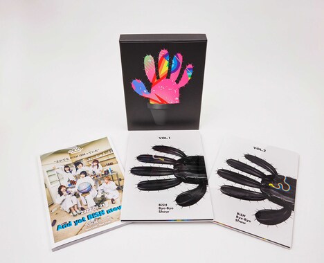 BiSH「Bye-Bye Show」超豪華盤のパッケージ詳細。