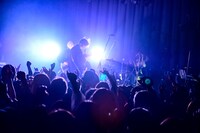 真空ホロウ「真空ホロウへようこそ」UNIT公演の様子。（撮影：高田真希子）