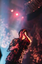 藤原聡（Vo, Piano）（Photo by TAKAHIRO TAKINAMI）