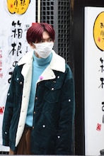 1人で商店街巡りを楽しむリョウガ。