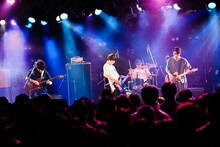 ANORAK!（Photo by Yukitaka Amemiya）