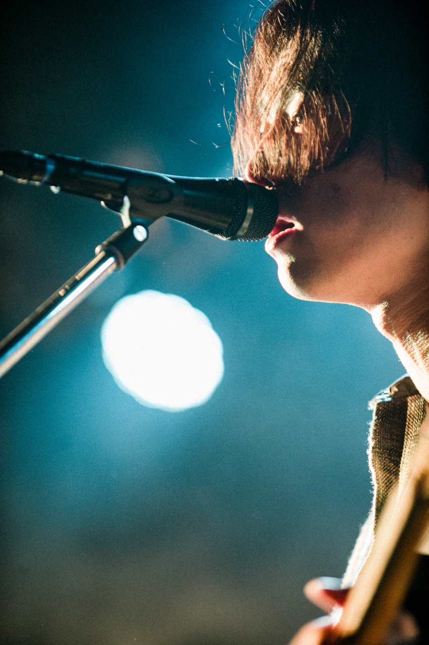 Nobuki Akiyama（Vo, G / DYGL）（Photo by Yukitaka Amemiya）