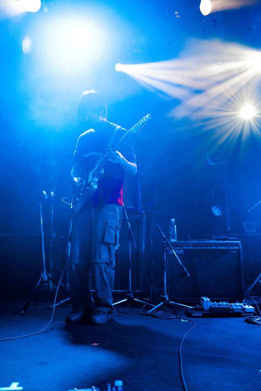 Yosuke Shimonaka（G / DYGL）（Photo by Yukitaka Amemiya）