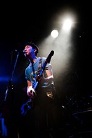 Daiki Kishioka（G, Vo / Strip Joint）（Photo by Yukitaka Amemiya）