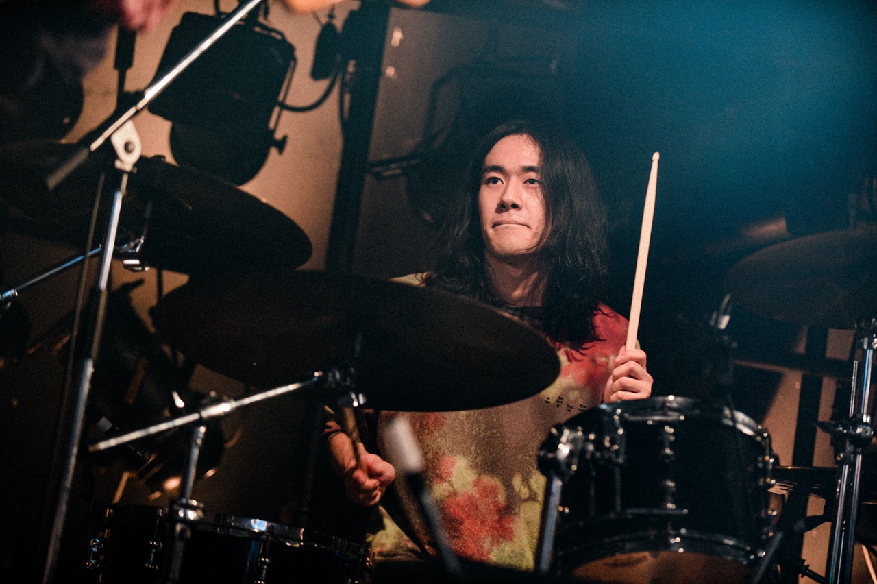 Hiroyuki Nishida（Dr / Strip Joint）（Photo by Yukitaka Amemiya）