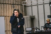 JUBEE（CreativeDrugStore）（撮影：ハタサトシ）