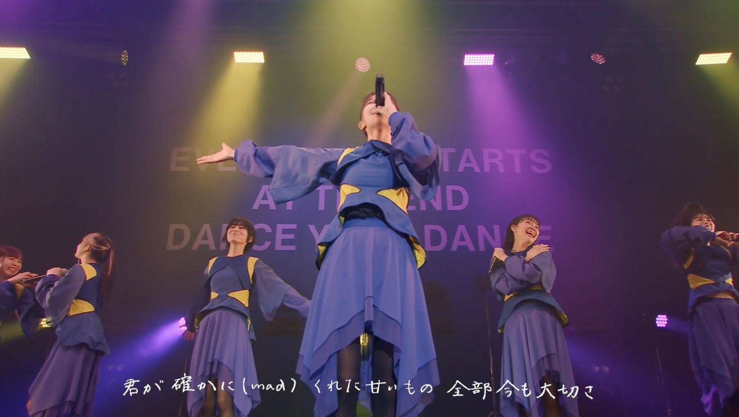 「ExWHYZ / Everything [FIRST TOUR xYZ at Zepp DiverCity 2023.01.12]」より。