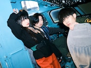 SWALLOWの1stアルバム「温室育ち」4月リリース、No title時代の楽曲含む全14曲を収録