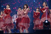 乃木坂46 (c)乃木坂46LLC