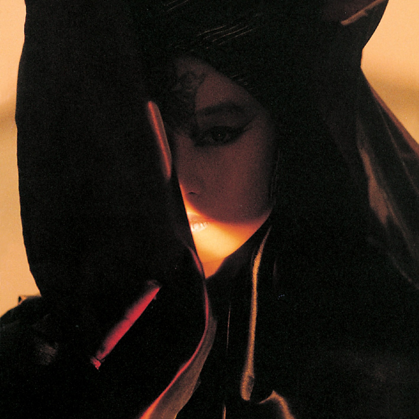 中森明菜「不思議」ジャケット