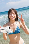 人気画像10位は「櫻坂46大園玲が水着姿でピース」より、大園玲の1st写真集(タイトル未定)先行カット。(撮影:Takeo Dec.)