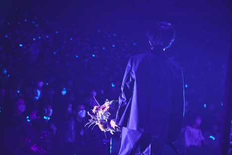 川谷絵音（Vo, G）（撮影：鳥居洋介）