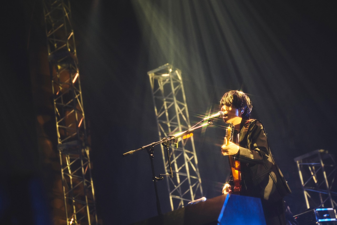 indigo la End、パシフィコ横浜で節目を噛み締める「13年前、国分寺の四畳半で」