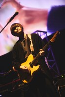 長田カーティス（G）（撮影：鳥居洋介）