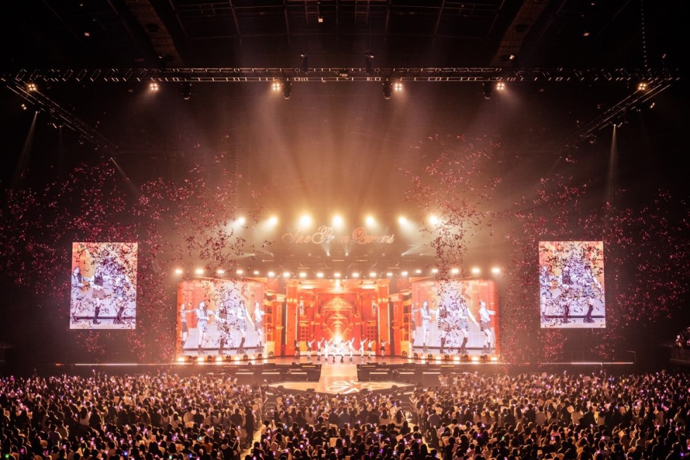 「IVE THE FIRST FAN CONCERT “The Prom Queens” IN JAPAN」の様子。（撮影：田中聖太郎）(c)STARSHIP ENTERTAINMENT / AMUSE