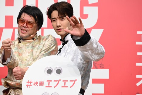 左からくっきー！（野性爆弾）、佐藤景瑚。