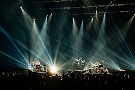 「クラムボン 添春編 {overture}」の様子。(Photo by Yoshikazu Inoue)