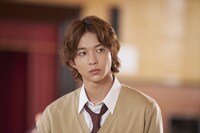 Netflix「君に届け」より鈴木仁演じる三浦健人。(c)椎名軽穂 / 集英社・「君に届け」テレビ東京