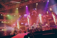 「KEYTALKの武道館で舞踏会～shall we dance?～2」の様子。