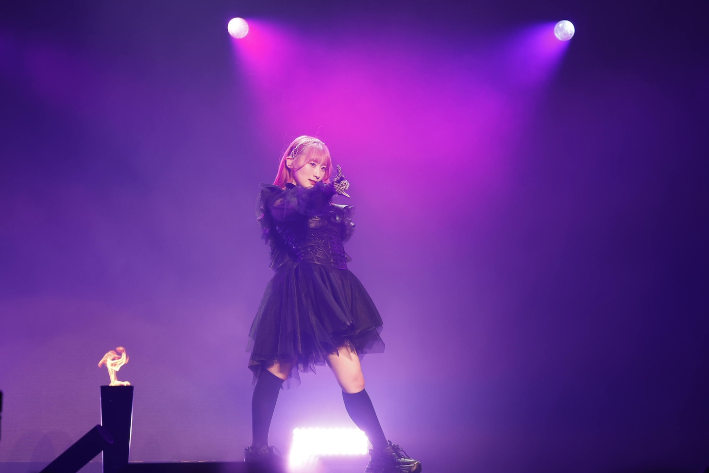 ソロ曲「Kiara Tiara」を披露する齋藤樹愛羅。（提供：ソニー・ミュージックレーベルズ）