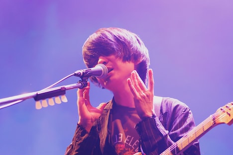 斎藤宏介（Vo, G / XIIX）（Photo by Viola Kam［V'z Twinkle］）